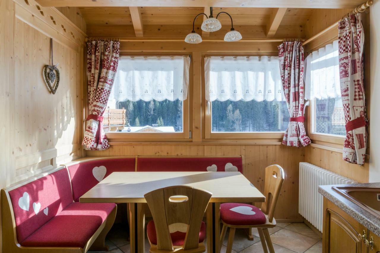 Lovely House In The Dolomites Apartamento Mazzin Exterior foto