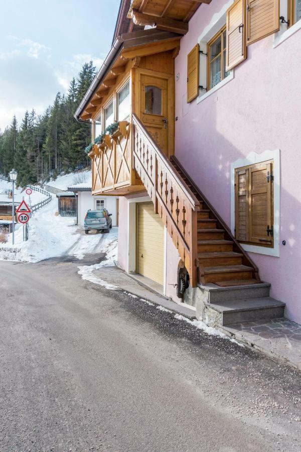 Lovely House In The Dolomites Apartamento Mazzin Exterior foto